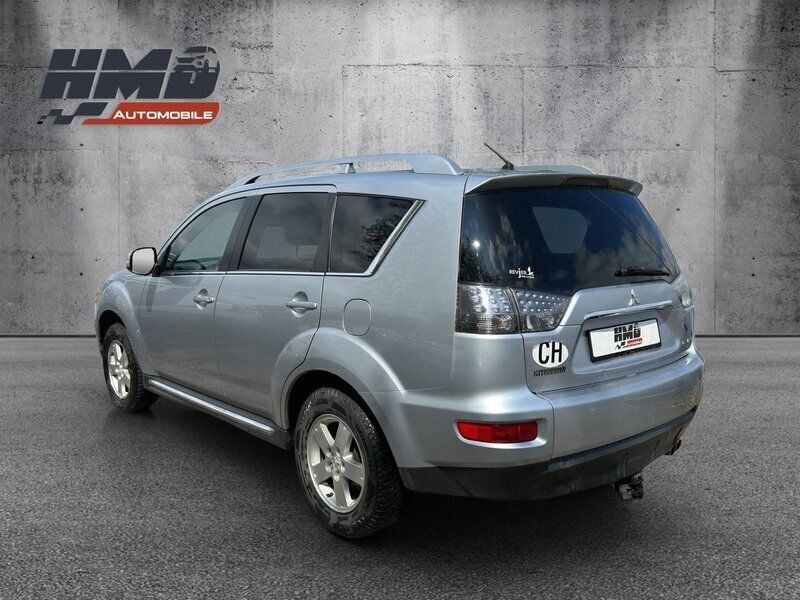 Gebraucht Mitsubishi Outlander Invite 156 PS (114 kW) 2010 SUV