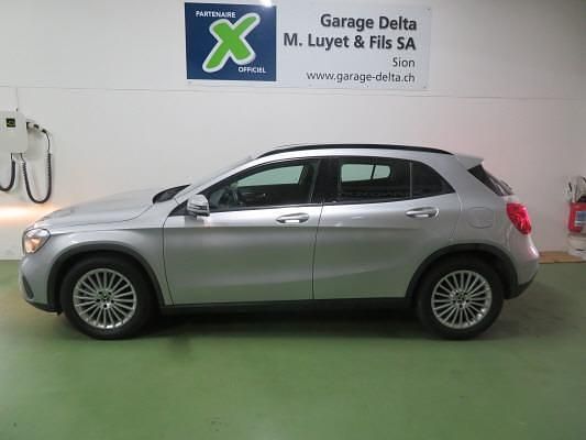 Grau Gebraucht 2018 Mercedes 250 Kombi | CHF 26’500 (Guter Preis) - Bild 1/4