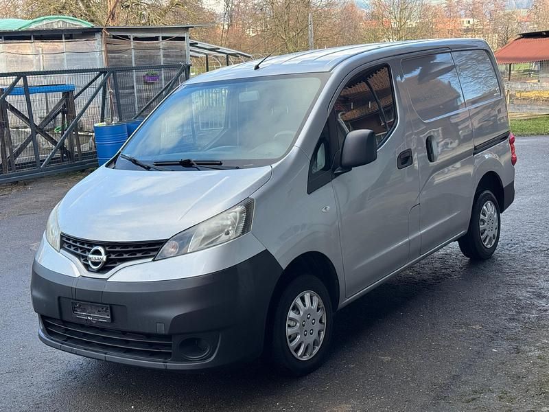 Gebraucht Nissan NV200 110 PS (80 kW) 2013 Van / Kleinbus