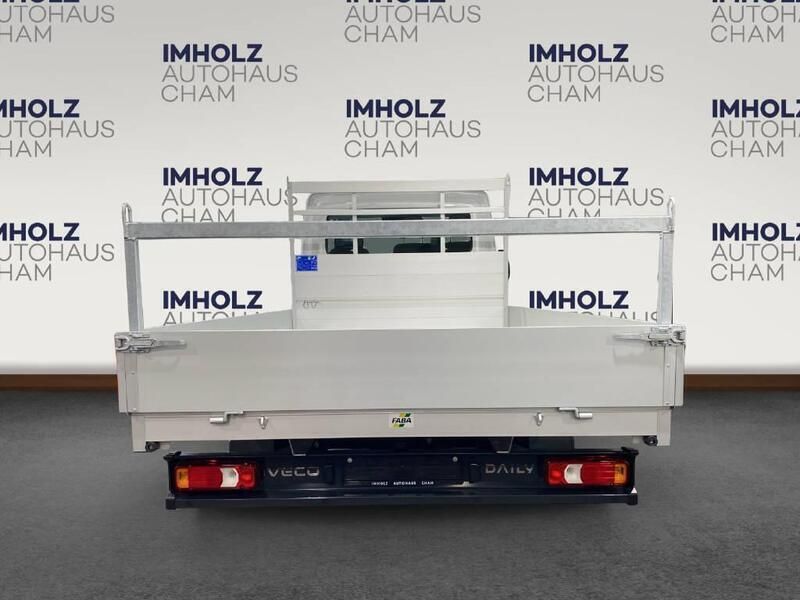 Gebraucht Iveco Daily 156 PS (114 kW) 2024 Weiss Abholung