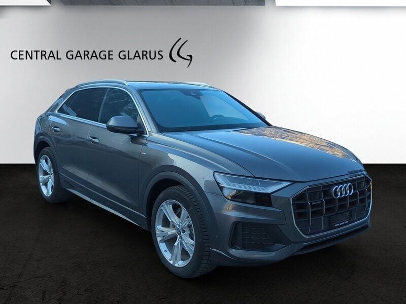Gebraucht Audi Q8 Ambiente 286 PS (210 kW) 2019 SUV