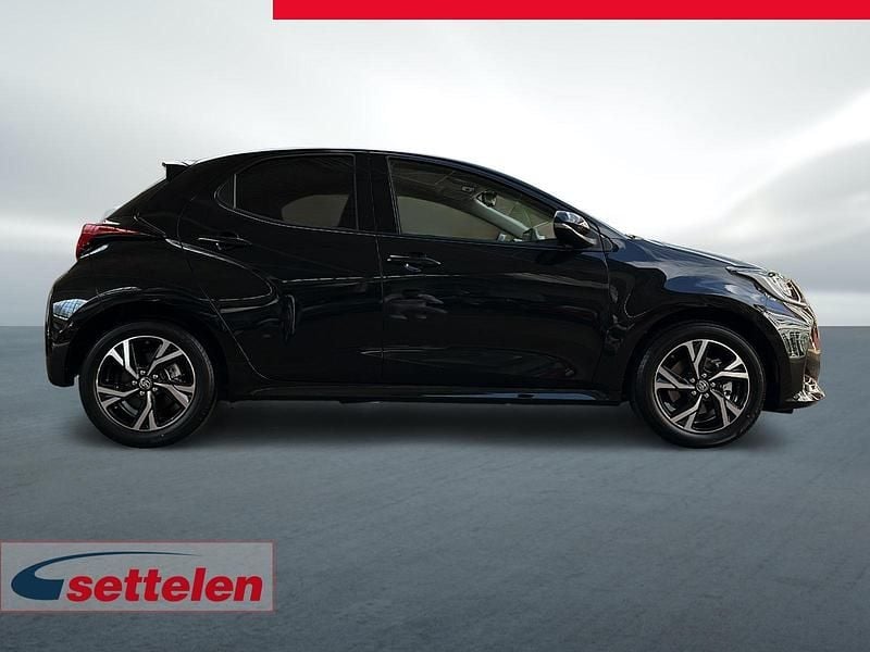 Gebraucht Toyota Yaris Hybrid Trend 116 PS (85 kW) 2025 Schwarz Limousine