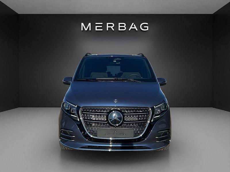 Neu Mercedes EQV300 Style 169 kW (231 PS) 2025 Blau Van / Kleinbus