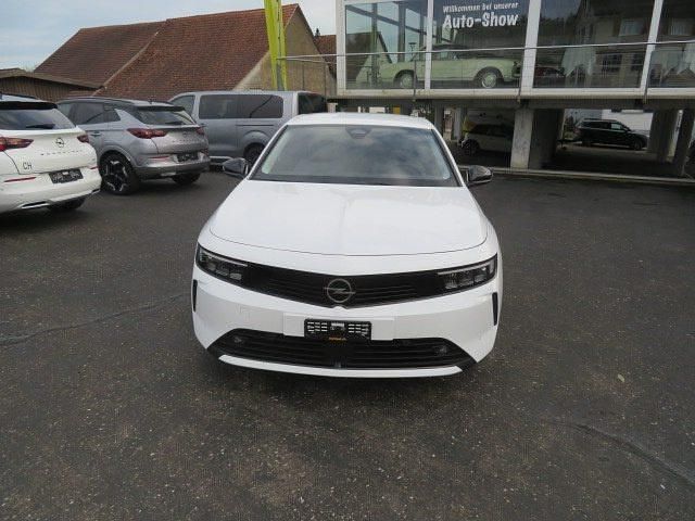 Gebraucht Opel Astra 130 PS (95 kW) 2024 Limousine