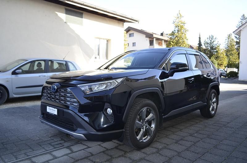 Gebraucht Toyota RAV4 Hybrid Trend 222 PS (163 kW) 2019 SUV