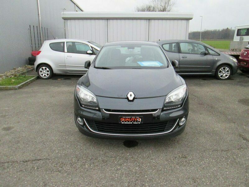 Grau, met. Gebraucht 2013 Renault Mégane III Limousine | CHF 7’900 (Teuer) - Bild 1/4