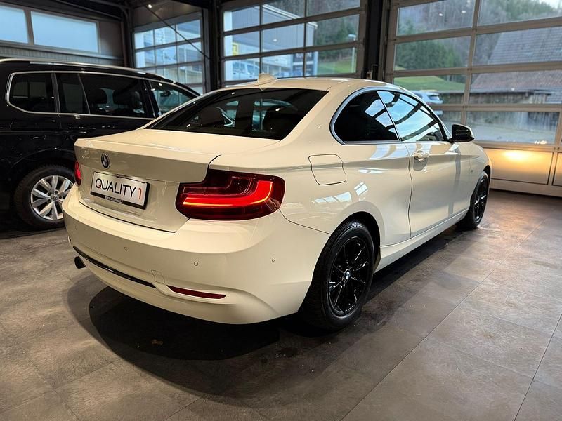 Gebraucht BMW 218 Sport Line 136 PS (100 kW) 2016
