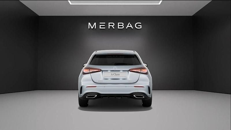 Neu Mercedes A220 190 PS (139 kW) 2025 Silber Limousine