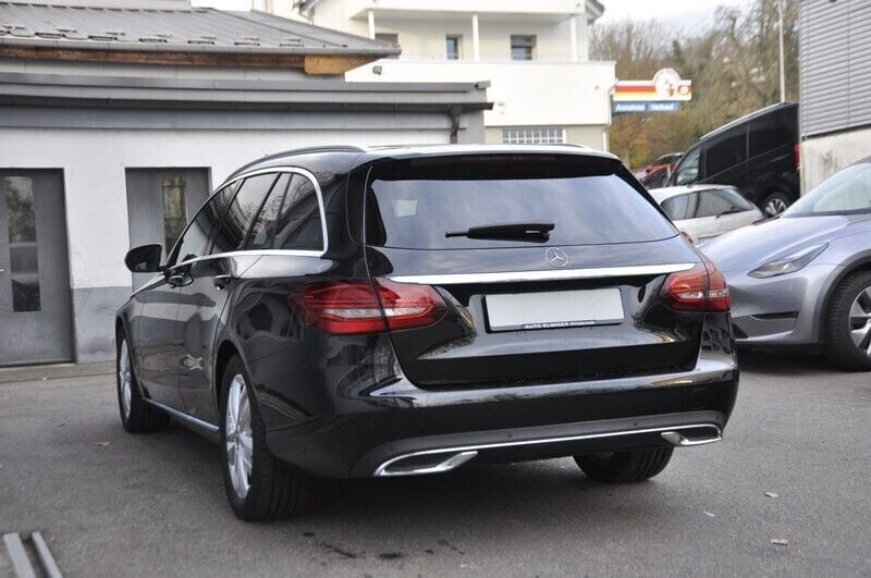 Gebraucht Mercedes C180 Avantgarde 156 PS (114 kW) 2020