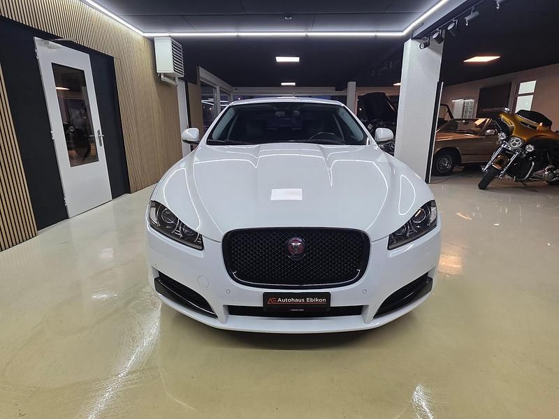 Gebraucht Jaguar XF 200 PS (147 kW) 2015