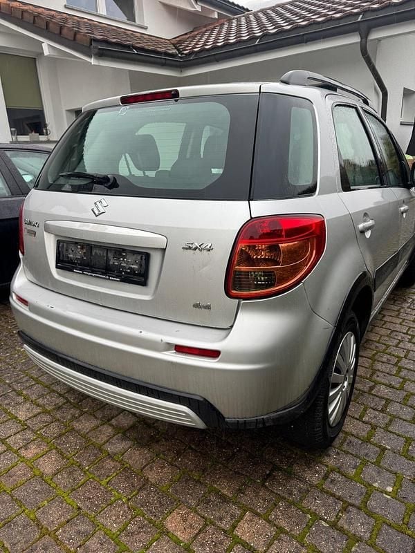 Gebraucht Suzuki SX4 GL 107 PS (78 kW) 2009