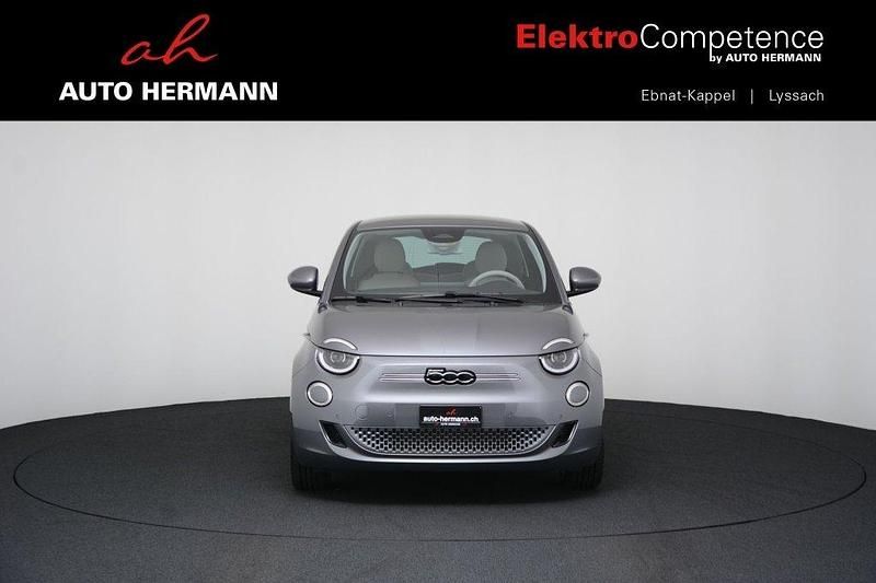 Gebraucht Fiat 500e La Prima 87 kW (119 PS) 2023 Gold Kleinwagen