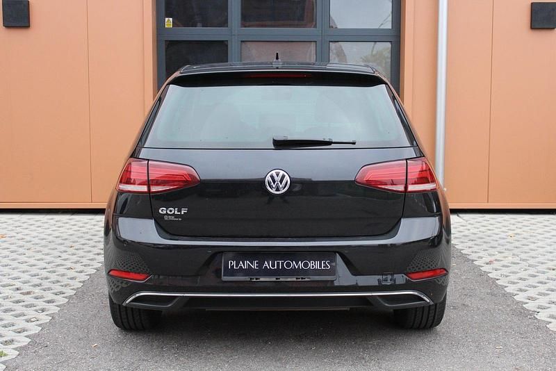Gebraucht VW Golf VII Comfortline 125 PS (91 kW) 2018 Limousine