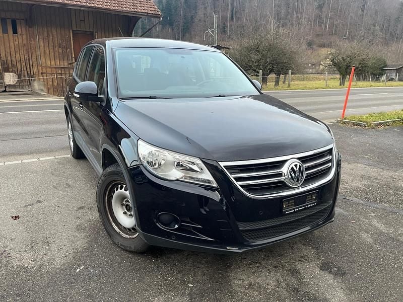 Gebraucht VW Tiguan Trendline 140 PS (102 kW) 2009 SUV