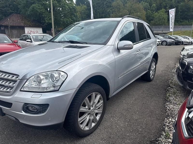 Gebraucht Mercedes ML320 224 PS (164 kW) 2007 SUV