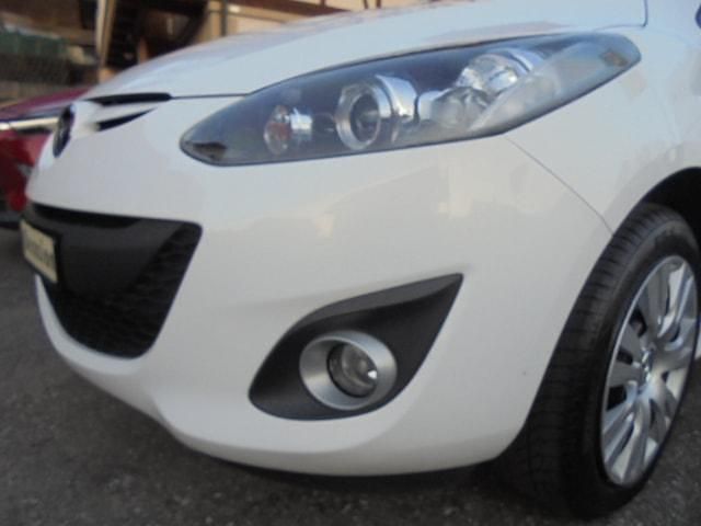 Gebraucht Mazda 2 Inclusive 102 PS (75 kW) 2011 Kleinwagen
