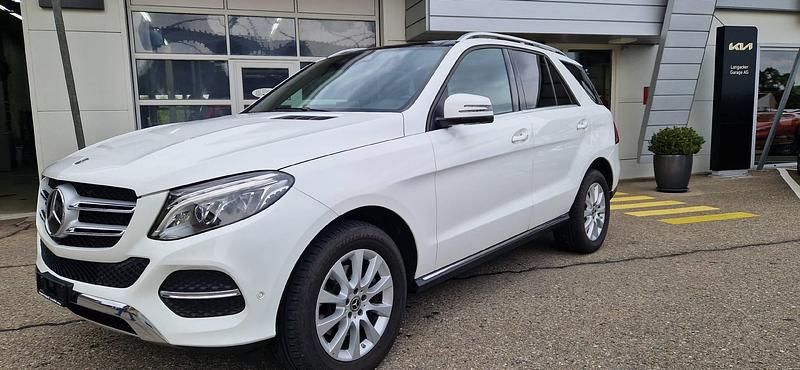 Gebraucht Mercedes GLE250 204 PS (150 kW) 2018 Weiss SUV