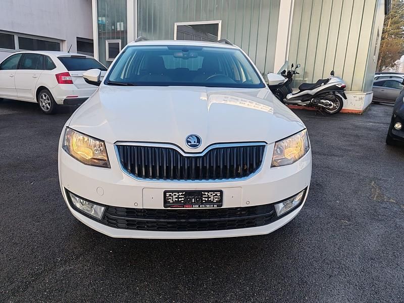 Gebraucht Skoda Octavia Style 184 PS (135 kW) 2016 Kleinwagen
