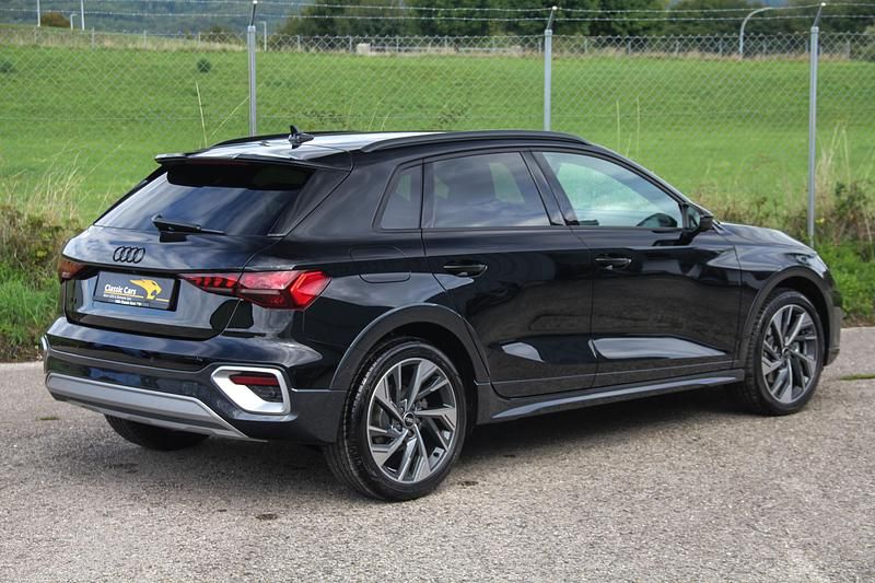 Neu Audi A3 e-tron S-Line 150 PS (110 kW) 2025 Kleinwagen