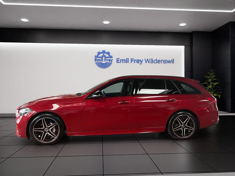 Neu Mercedes C220 AMG line 197 PS (144 kW) 2025 Rot Kombi