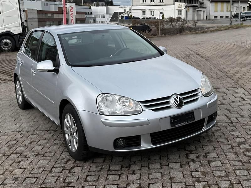 Gebraucht VW Golf VI Trendline 105 PS (77 kW) 2008 Kleinwagen