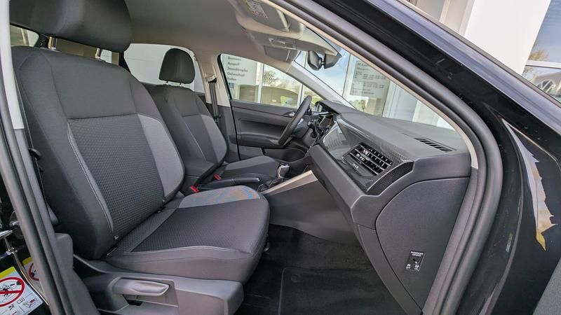 Gebraucht VW Polo Life 115 PS (84 kW) 2025 Schwarz Limousine