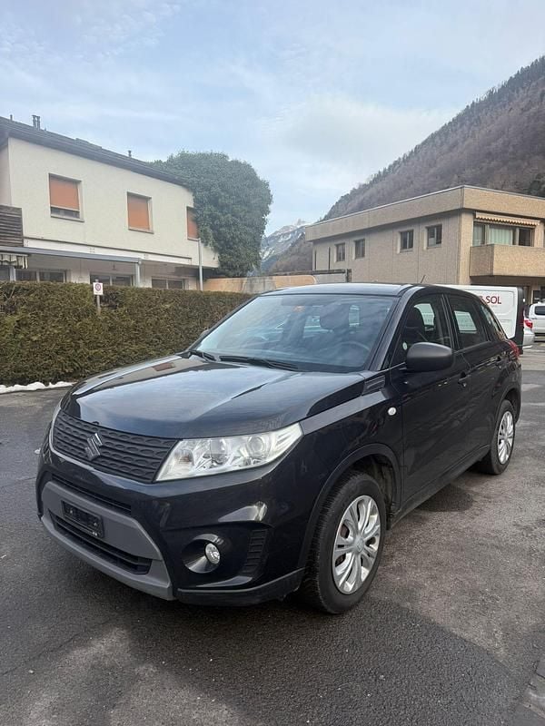 Gebraucht Suzuki Vitara 120 PS (88 kW) 2015