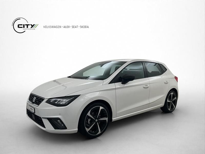 Weiss Gebraucht 2024 Seat Ibiza FR Limousine | CHF 19’800 (Superpreis) - Bild 1/4