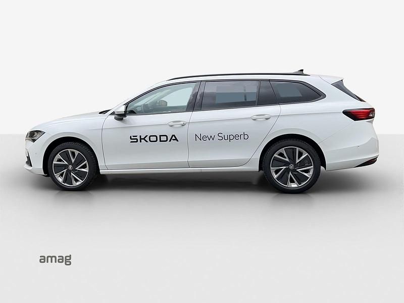 Gebraucht Skoda Superb Selection 150 PS (110 kW) 2024 Purity weiss, uni Kombi