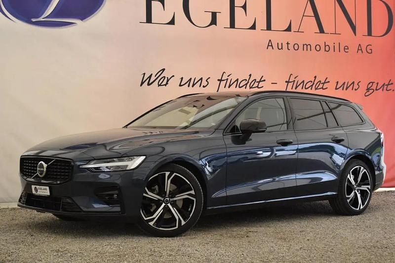 Blau Gebraucht 2025 Volvo V60 Plus Kombi | CHF 38’450 (Fairer Preis) - Bild 1/4