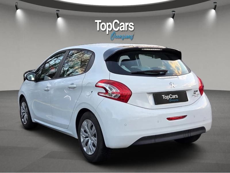 Gebraucht Peugeot 208 Active 82 PS (60 kW) 2015 Kleinwagen