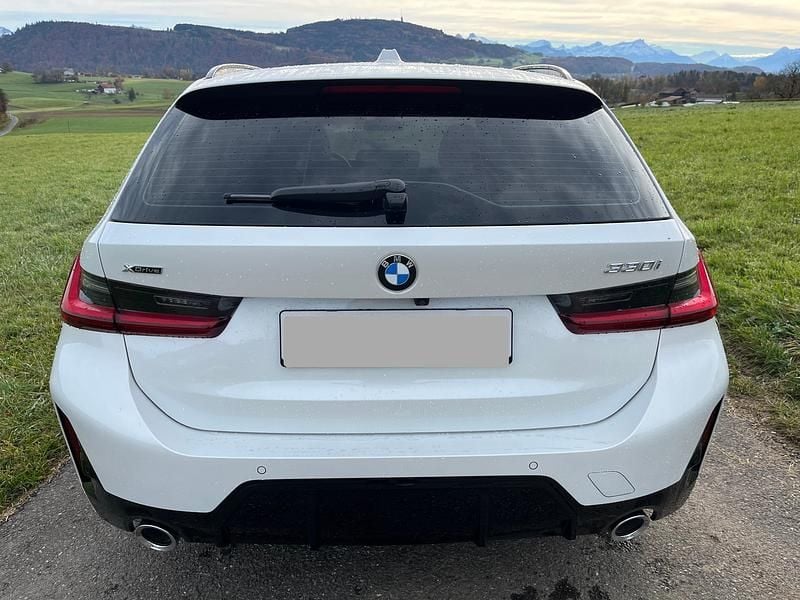 Gebraucht BMW 330 M Sport 245 PS (180 kW) 2024 Kombi