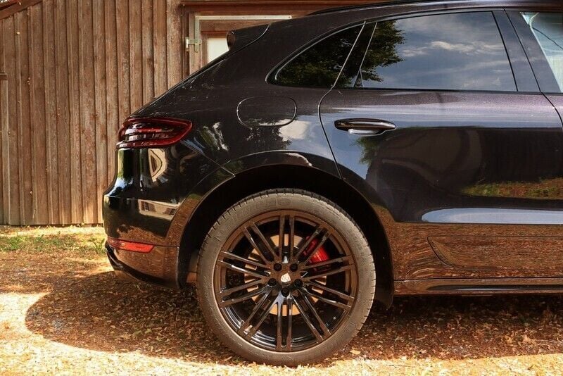 Gebraucht Porsche Macan Turbo Performance Package 440 PS (323 kW) 2017 SUV