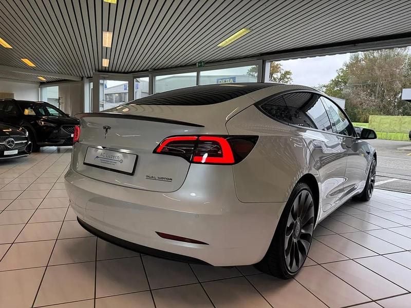 Gebraucht Tesla Model 3 Performance 377 kW (513 PS) 2025 Weiss Limousine