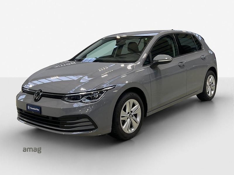 Grigio pietra lunare uni Gebraucht 2023 VW Golf VIII Life Limousine | CHF 26’300 (Fairer Preis) - Bild 1/4