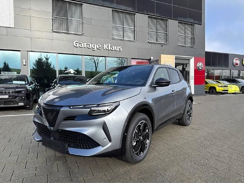 Neu 2025 Alfa Romeo Junior SUV | CHF 37’490 (Fairer Preis) - Bild 1/4