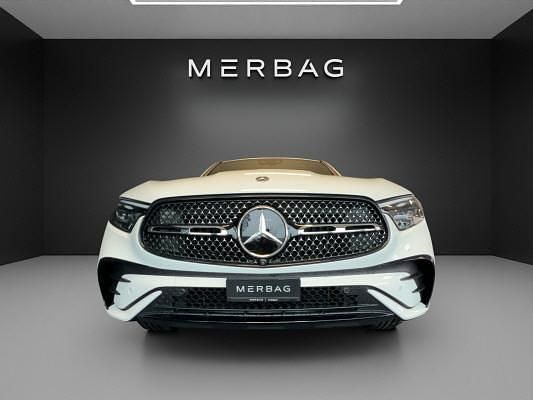 Gebraucht Mercedes GLC300 204 PS (150 kW) 2024 Coupé