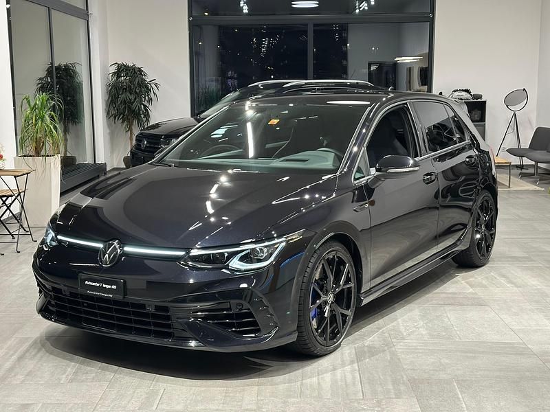 Schwarz Gebraucht 2023 VW Golf VIII R Limousine | CHF 39’900 (Superpreis) - Bild 1/4
