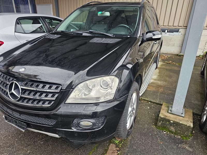 Gebraucht Mercedes ML280 Edition 190 PS (139 kW) 2008 SUV