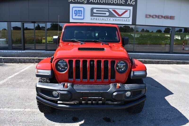 Gebraucht Jeep Gladiator 293 PS (215 kW) 2024 Rot Abholung