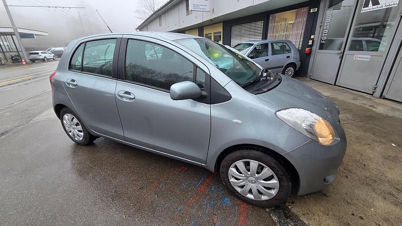 Gebraucht Toyota Yaris Luna 87 PS (63 kW) 2008 Kleinwagen