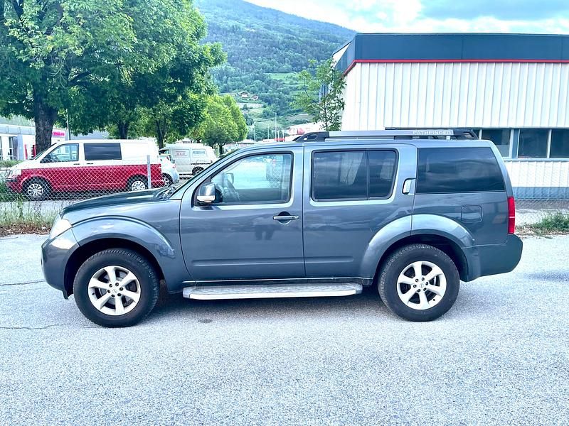 Gebraucht Nissan Pathfinder XE 190 PS (139 kW) 2011 SUV