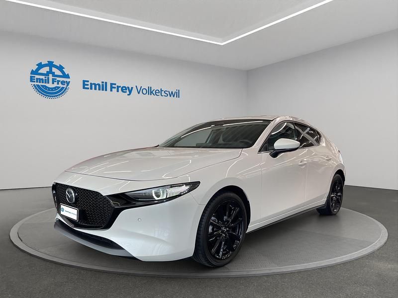 Weiss Gebraucht 2024 Mazda 3 Takumi-Line Kleinwagen | CHF 38’900 - Bild 1/4
