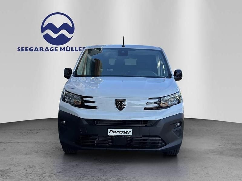Gebraucht Peugeot Partner Premium 102 PS (75 kW) 2025 Van / Kleinbus