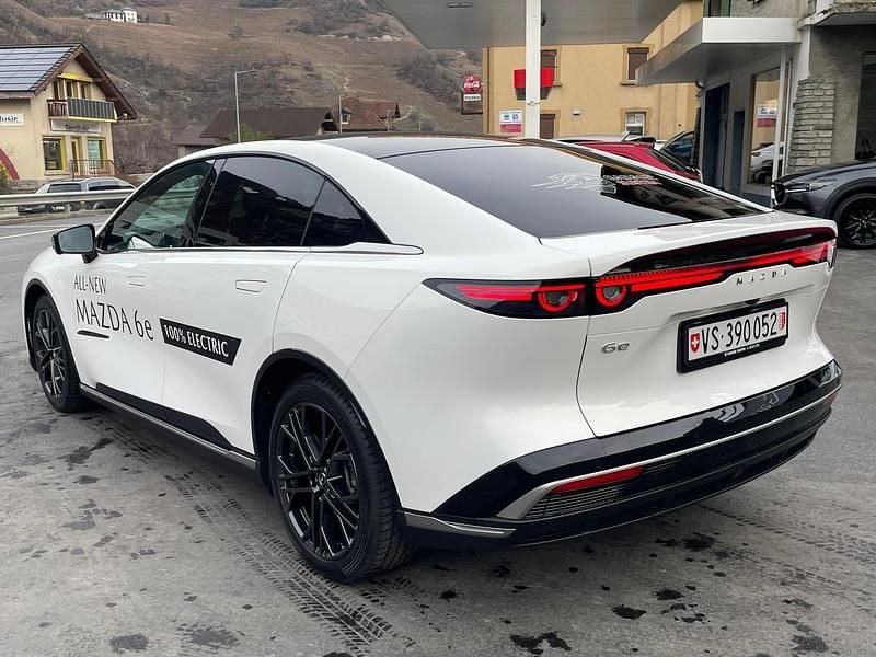 Neu Mazda 6e Takumi-Line 179 kW (244 PS) 2025