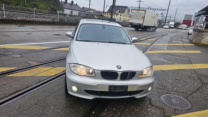 Gebraucht 2004 BMW 120 Kleinwagen | CHF 4’200 - Bild 1/4