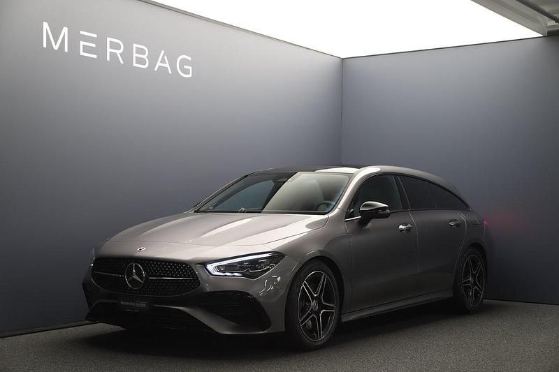 Gebraucht Mercedes CLA250e Shooting Brake 224 PS (164 kW) 2024 Grau Kombi