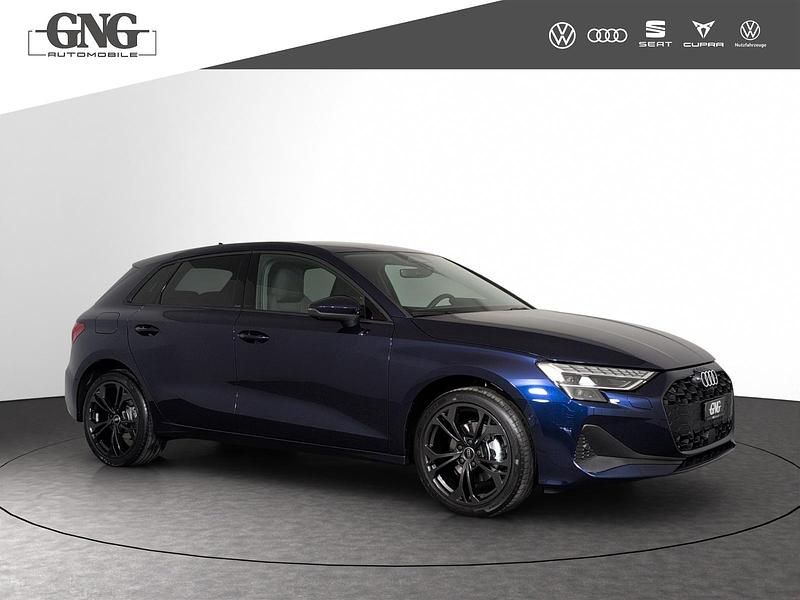 Neu Audi A3 Attraction 150 PS (110 kW) 2026 Blau Limousine
