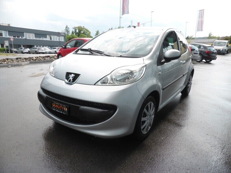 Gebraucht 2007 Peugeot 107 Kleinwagen | CHF 4’200 (Teuer) - Bild 1/4
