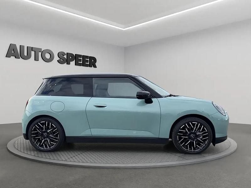 Gebraucht Mini Cooper SE 160 kW (218 PS) 2025 Grün Kleinwagen